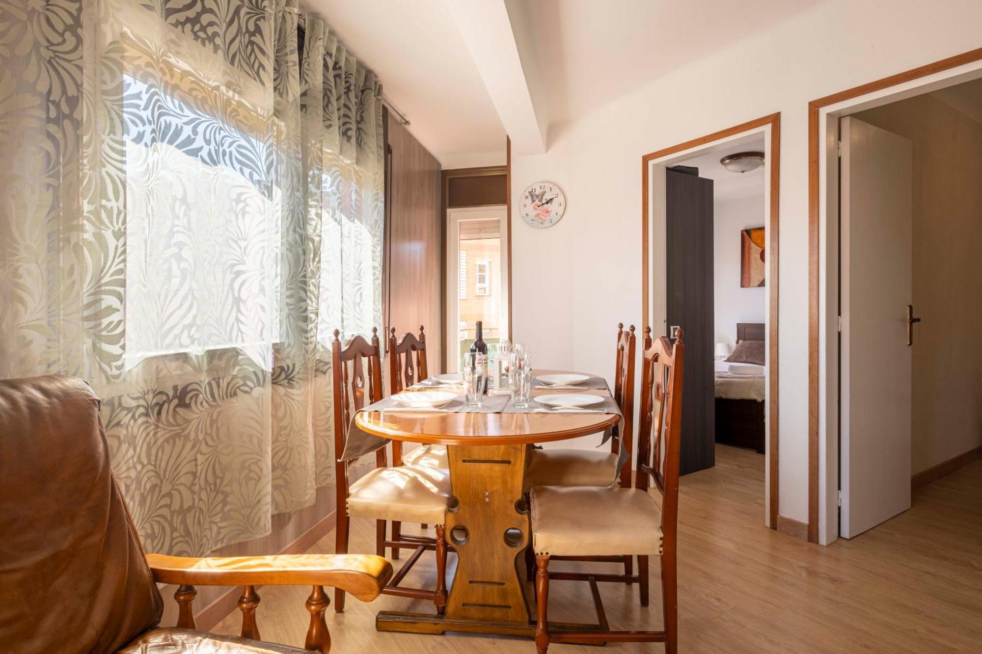 5 Min To The Sea And 15 Min To Barcelona Center Apartment ซานต์อาเตรียเดเบซอซ ภายนอก รูปภาพ